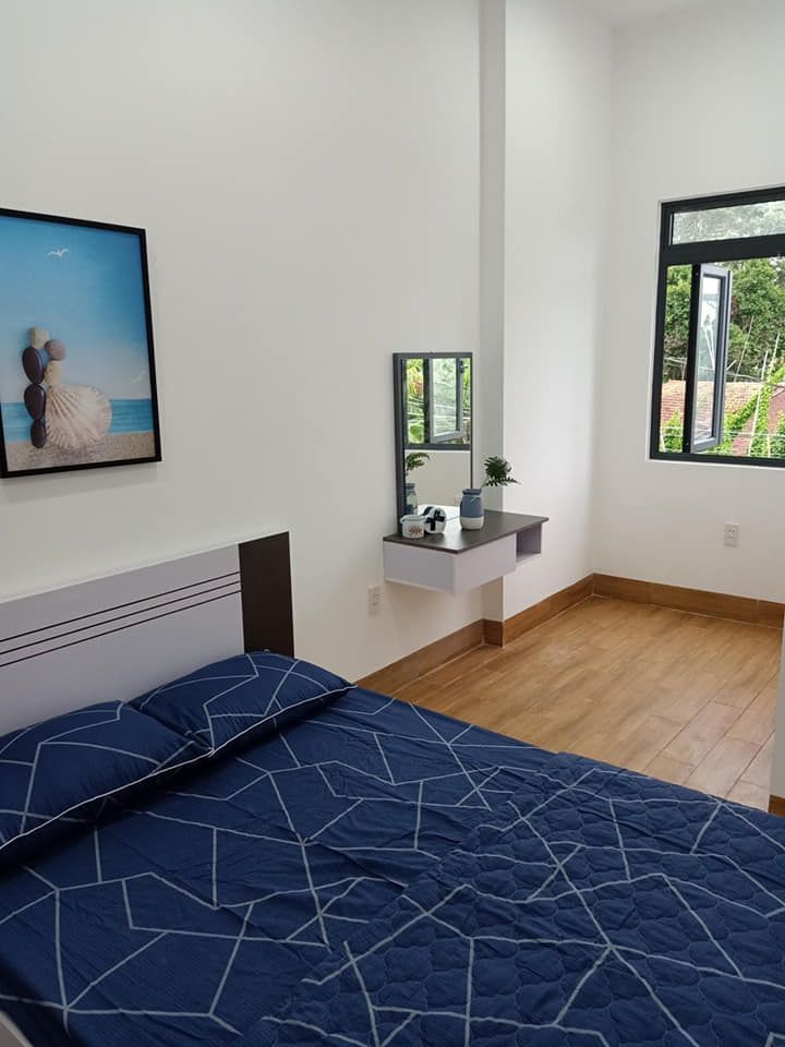 Bán nhà lầu đẹp Phú Lợi cách Huỳnh Văn Lũy 100m. Đường ô tô thông