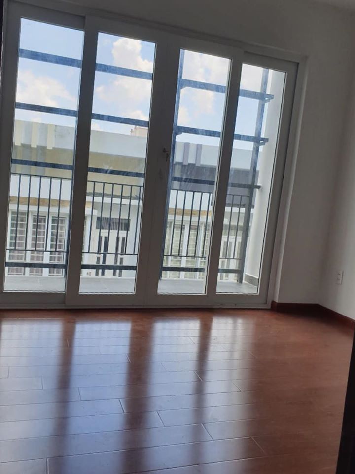 Nhà đẹp như hình hẻm 360 Phạm Hưu Lầu 3pn 4wc , 3,5 x 10m , Hẻm xe hơi