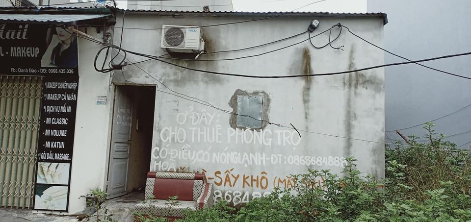 Bán căn nhà hai mặt đường trước và sau đều có thể KD nằm ngay cổng chợ SV trường ĐH Công Nghiệp