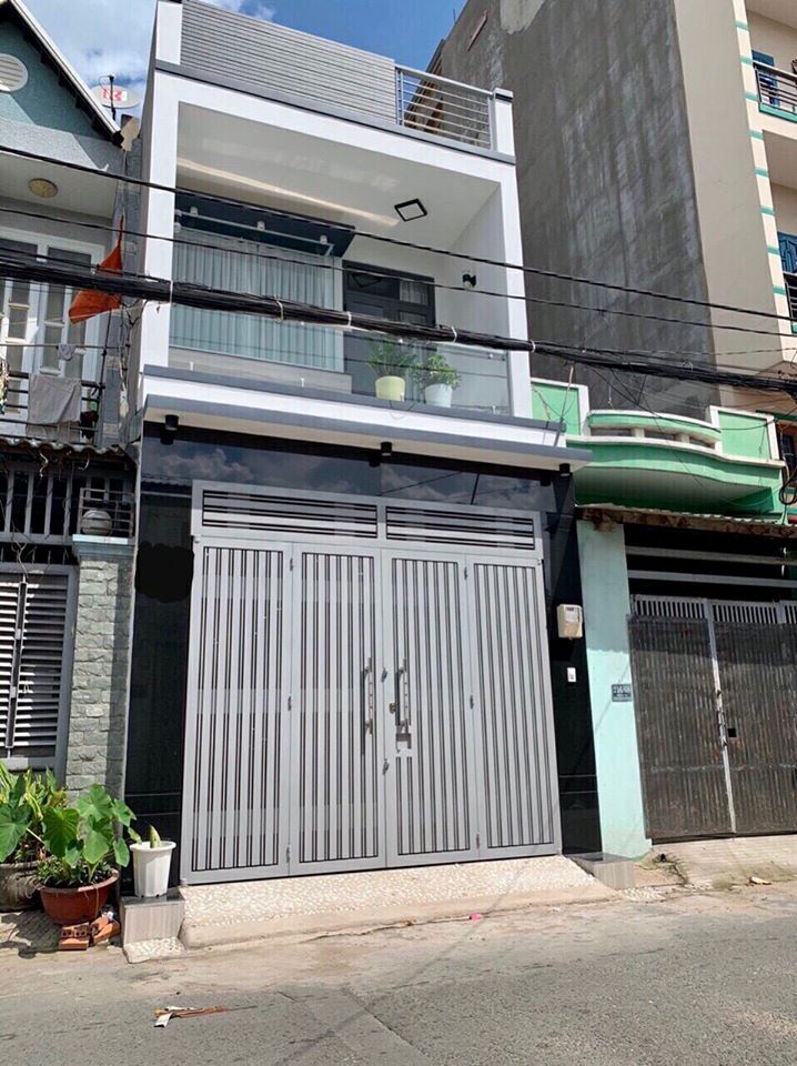 Vợ chồng tôi cần bán căn nhà như hình ở đường Nguyễn Văn Bứa, xã Xuân Thới Sơn Hóc Môn