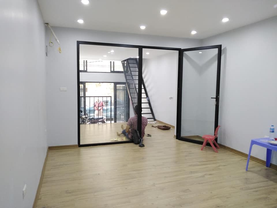 BOM TẤN THANH XUÂN, CHỈ 2,15 TỶ CÓ NHÀ TT NGUYỄN TRÃI, ÔTÔ TRÁNH, KINH DOANH ĐỈNH.