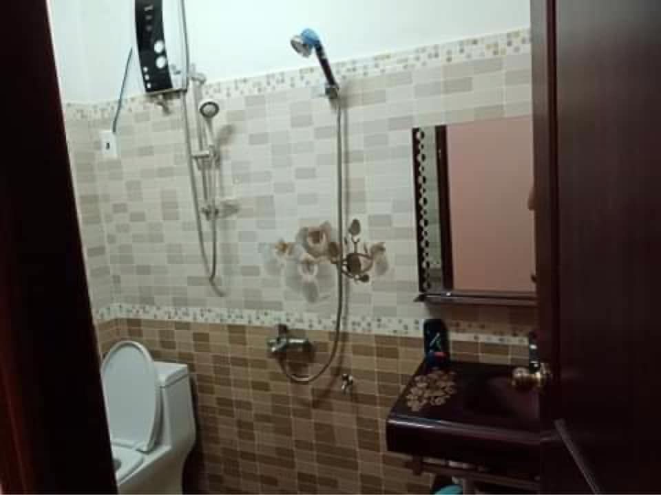 Bán nhà đẹp xây hiện đại TX Gia Nghĩa 2 phòng ngủ, 2 nvs, 1 khách, 1 bếp, phòng thờ.