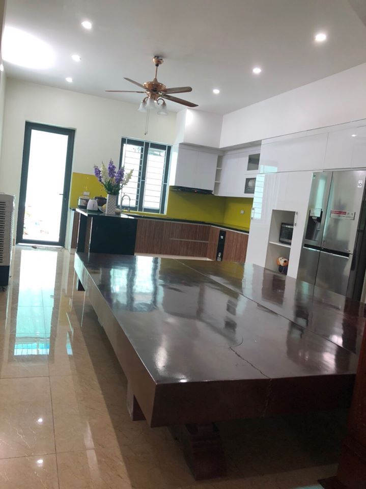 Cần bán nhà KĐT Đông Sơn cực đẹp 4 tầng