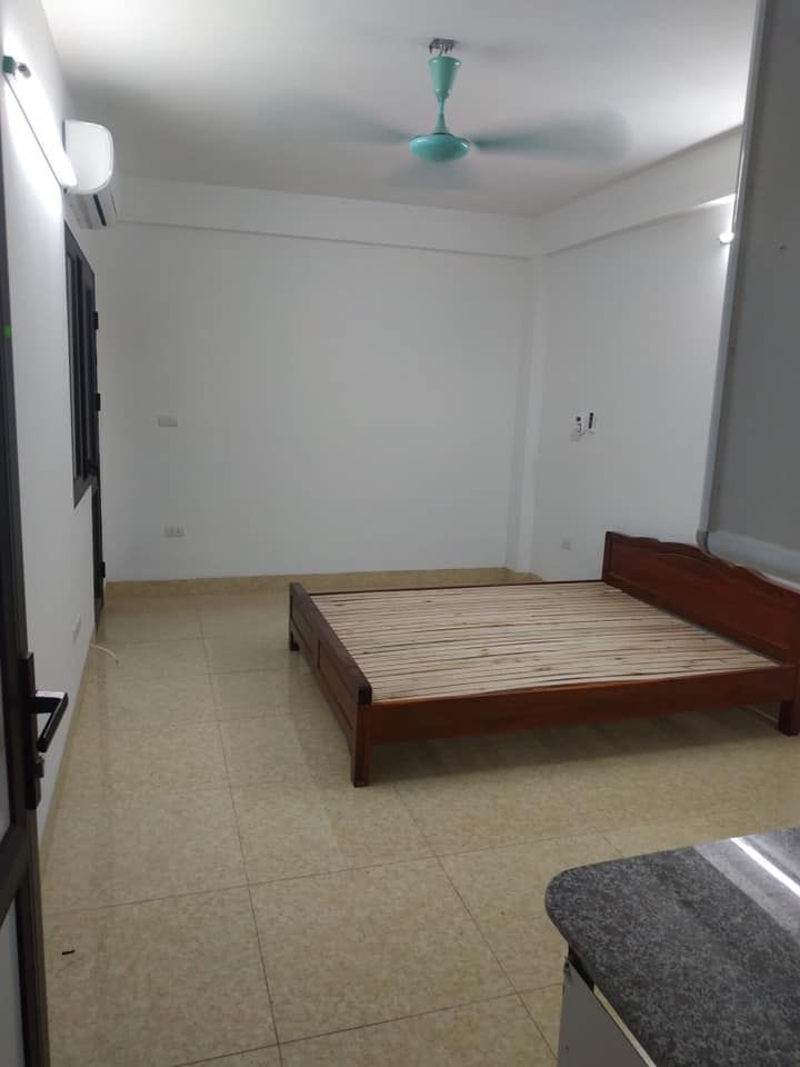 Triều khúc Mình có Phòng Khép Kín 1 Phòng Đơn và 1 Khách 1 Ngủ diện tích 28m2