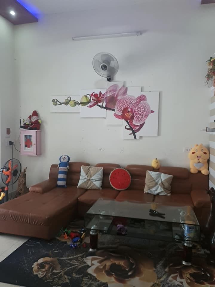 Bán nhà đẹp đầy đủ các tiêu chí tổ 20 p Him Lam đường vào xí nghiệp gạch cũ
