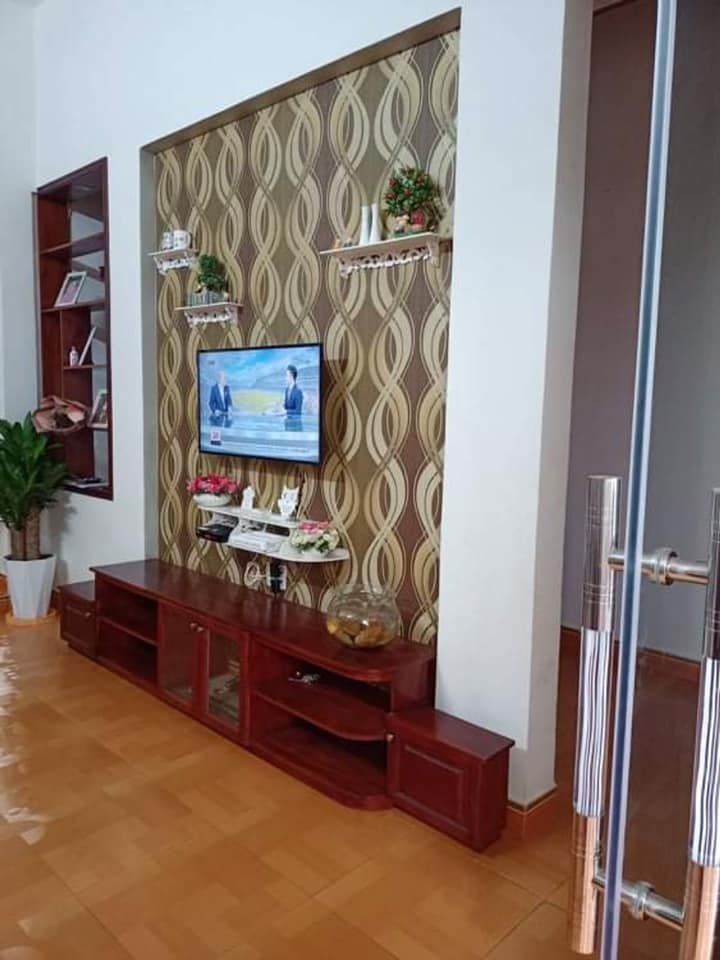 Bán nhà đẹp xây hiện đại TX Gia Nghĩa 2 phòng ngủ, 2 nvs, 1 khách, 1 bếp, phòng thờ.