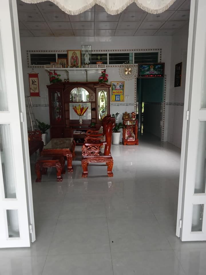 bán gấp căn nhà cấp 4 ngang 6m2 chiều dài 60m dt nhà ngang 5m1 dài 31m hiệp hưng tỉnh Hậu Giang