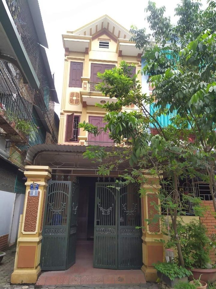 BÁN NHÀ HÒA BÌNH, PHƯỜNG TÂN THỊNH, GẦN TẤM LỢP ĐỨC THỊNH 88M2*3 TẦNG : LHE 0965459562