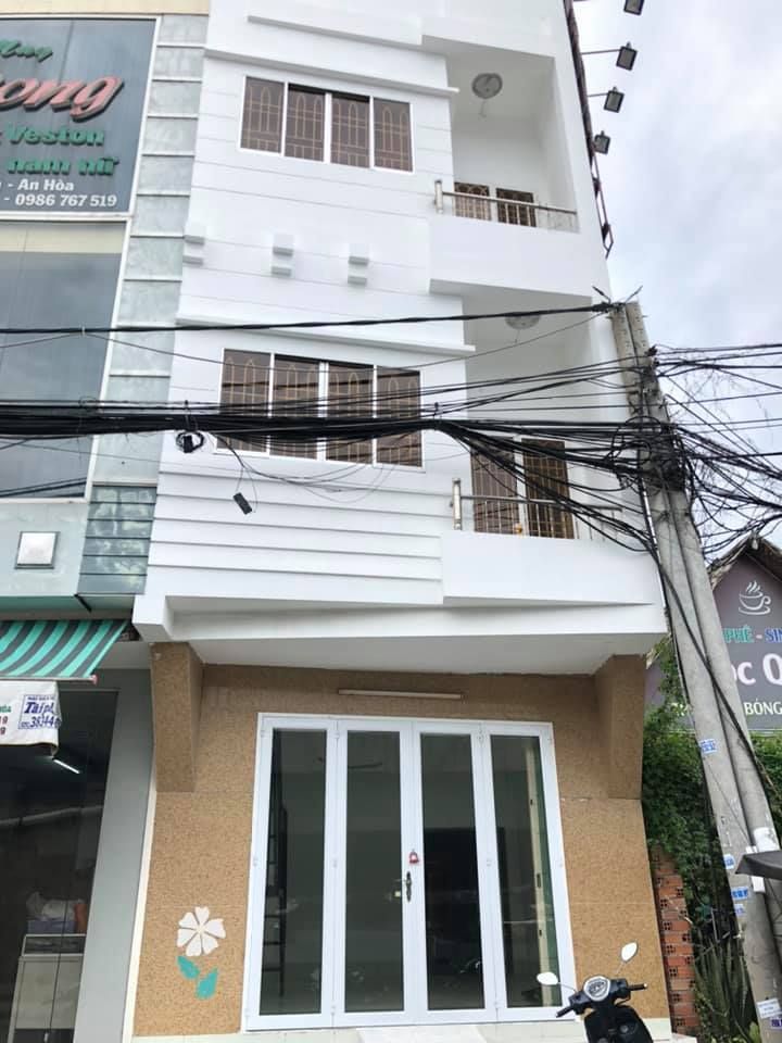 CHO THUÊ NHÀ 2 LẦU NGAY CẶP DỐC CẦU RẠCH NGỖNG 1 - VỊ TRÍ TIỆN KINH DOANH