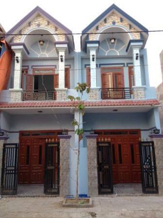 NHÀ MỚI XÂY 120m2 giá 890tr GẦN TRƯỜNG TIỂU HỌC BÌNH HÒA. PHƯỜNG BỬU LONG LH 0986083990