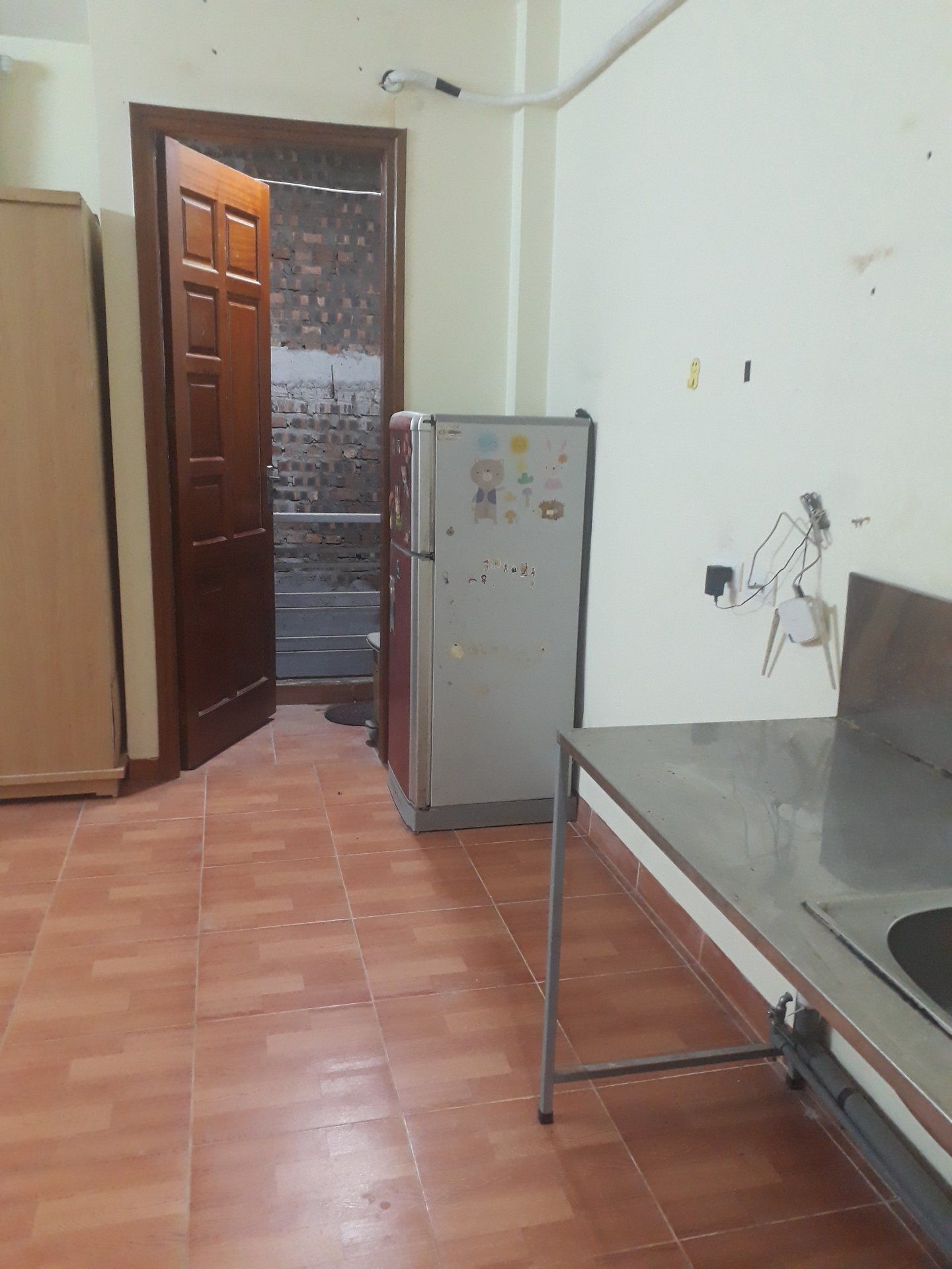 chính chủ cho thuê phòng trọ 28m2 ngõ 381 Nguyễn Khang
