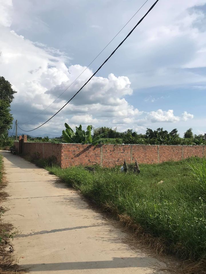 Bán đất hẻm Nguyễn Văn Linh, P. Nguyễn Trãi, TP. Kon Tum.