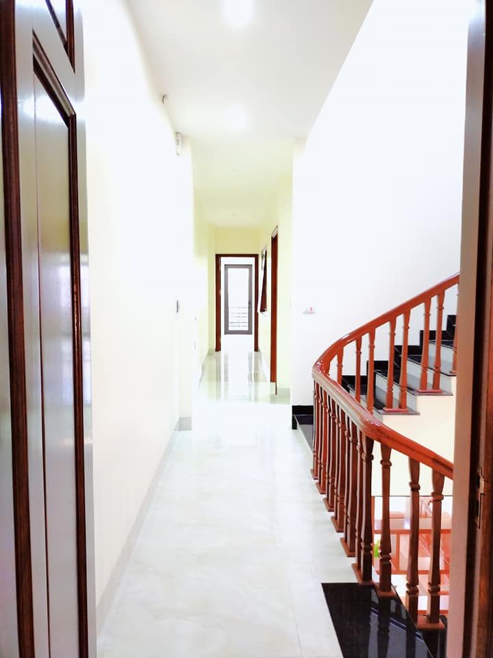 Bán nhà 3 tầng nội thất đầy đủ: số nhà 056 đường N14 Đặng Thai Mai Bắc Cường Lào Cai.
