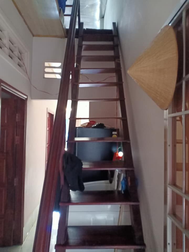 Cần tiền ra gấp nhà hẻm ôtô đường Lê Quý Đôn , phường An Bình. Hẻm cách đường Nguyễn Trung trực 20m