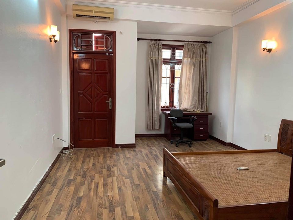 SIẾT NỢ-BÁN RẺ-NHÀ HỒ PHƯƠNG MAI-Ô TÔ TẢI TRÁNH-KINH DOANH SẦM UẤT-LÔ GÓC-GIÁ CHUNG CƯ.LH0869921747
