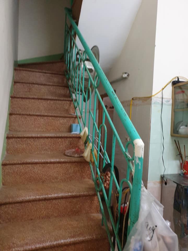 BÁN NHÀ CẤP 4 CÓ GÁC XÉP, GIÁ CỰC TỐT CHO GĐ TRẺ. Đ/c: tổ 4, p. Quyết Tâm, tp. Sơn La