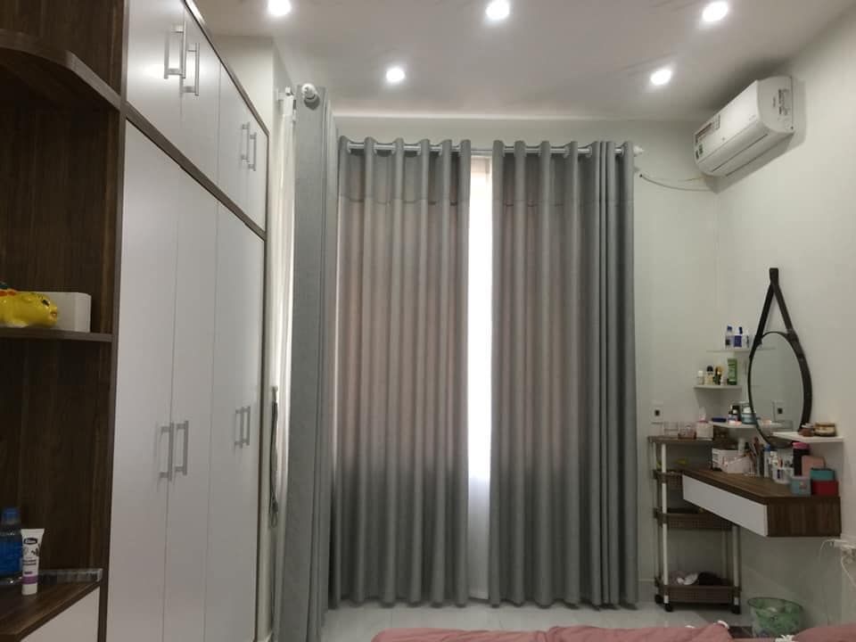 bán nhà 3 tầng . Phường chi lăng . Gần công an tỉnh gần trường sư phạm . Nhà với thiết kế hiện đại