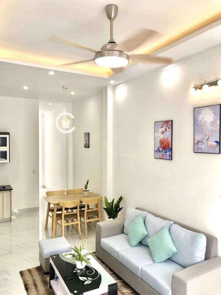 CẦN BÁN CĂN NHÀ GẤP Nhà cách chợ Bình Chánh khoảng 1,5km.