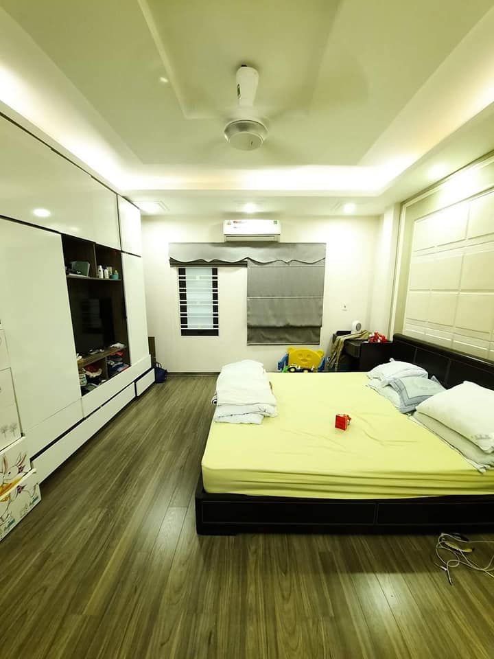 BÁN NHÀ ĐẸP LĨNH NAM HOÀNG MAI AN NINH, AN SINH DT 30M2, 5 TẦNG, MT 4,1M NHỈNH 3 TỶ