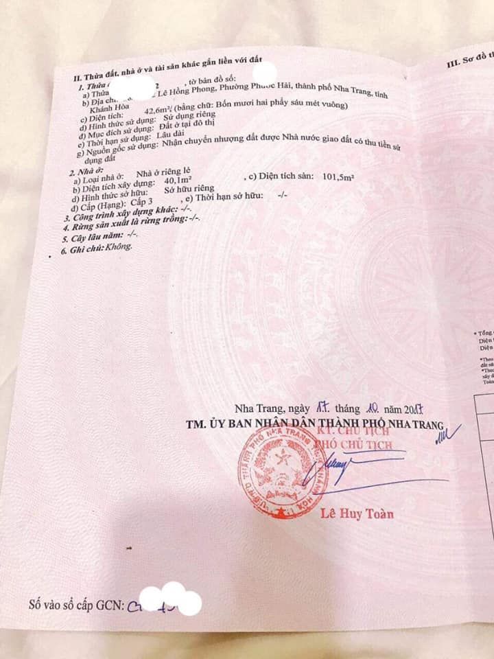 Bán nhà đẹp 2,5 tầng - Phước Hải. Gần coopmart. Có cả bồn xông hơi. Để lại nội thất