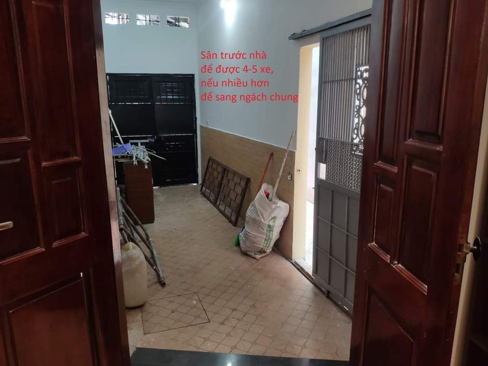 CHỈ VỚI 40TR/M2 CÓ NGAY NHÀ TRUNG TÂM QUẬN ĐỐNG ĐA, Ô tÔ Đỗ Cửa, giá chỉ 3.1 tỷ.