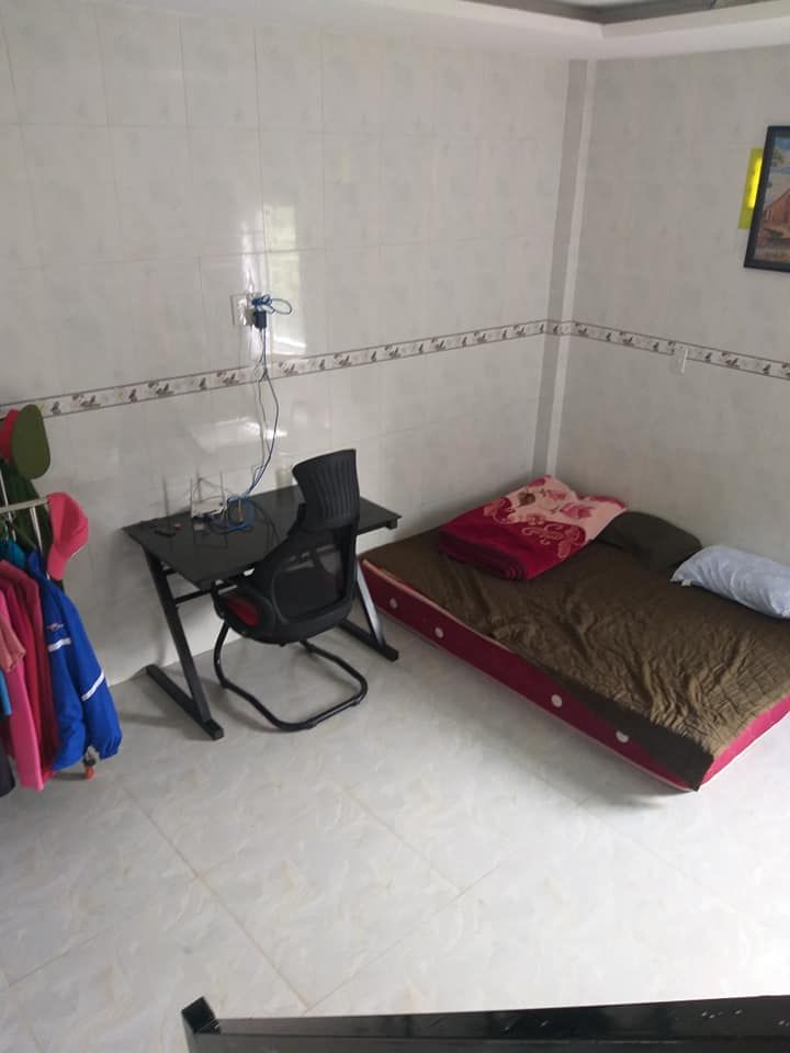 Bán nhà p10 đường 2 oto tránh nhau Đường oto tránh nhau khu dông dân an ninh tốt,dân chí cao