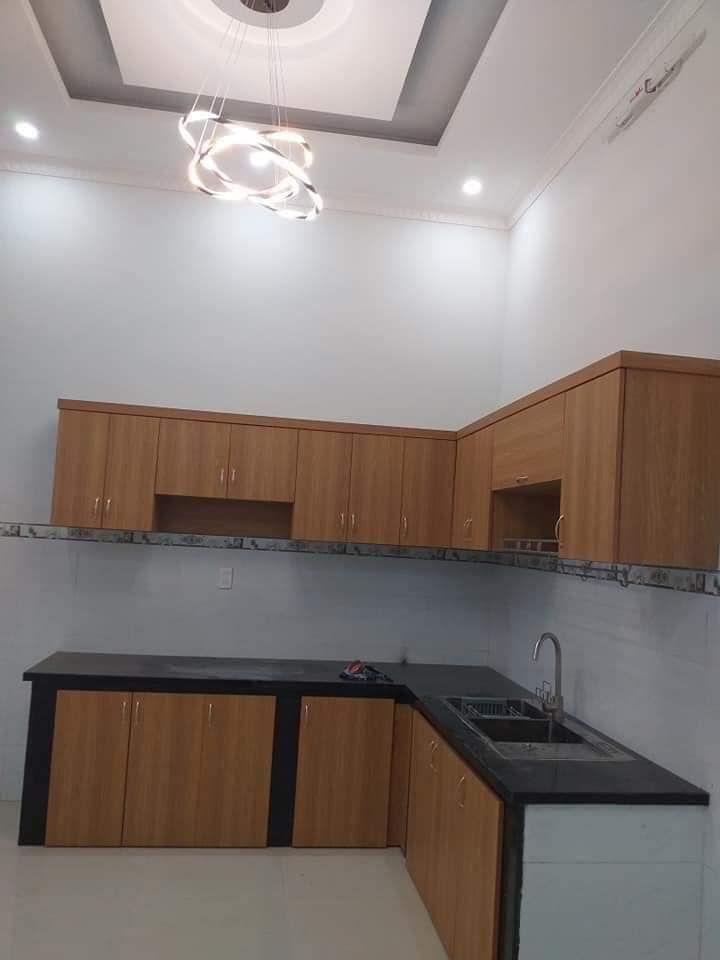 Vợ,chồng e cần vốn xoay mùa Dịch Covid-19 nên bán rẻ nhà Bình Chánh giá 499tr