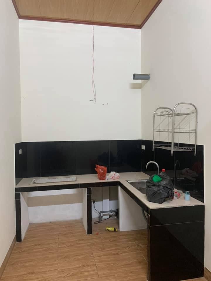 Bán nhà cấp 4 mới xây ở bích đào , mới tinh chỉ việc dọn về ở