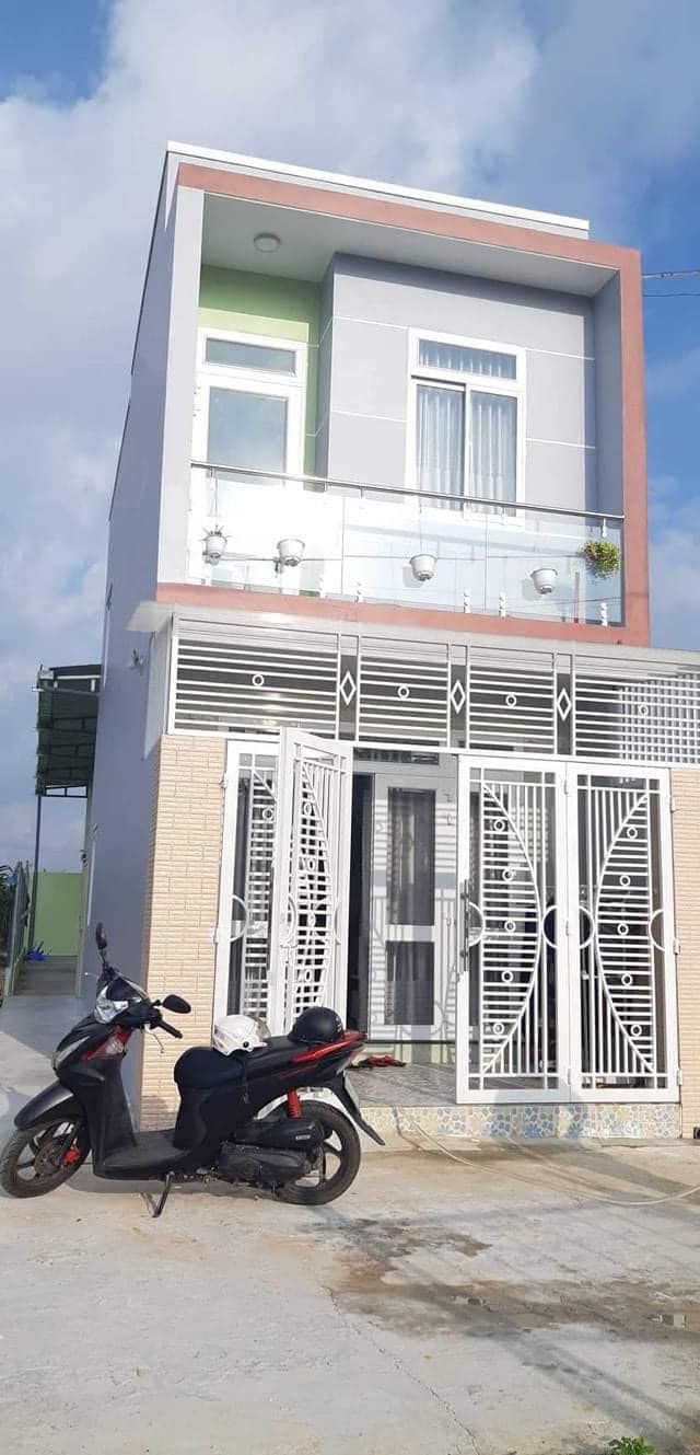 NHÀ CHO THUÊ NGUYÊN CĂN Đường Trần Quý Cáp - gần vòng Xoay Suối Cát