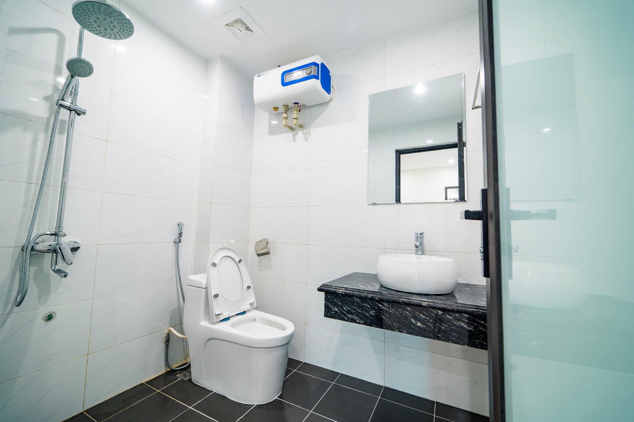Cho thuê nhà Số 112 Trung Liệt (Gần ngõ 89 Thái Hà) 1K 1N Rộng 40m2