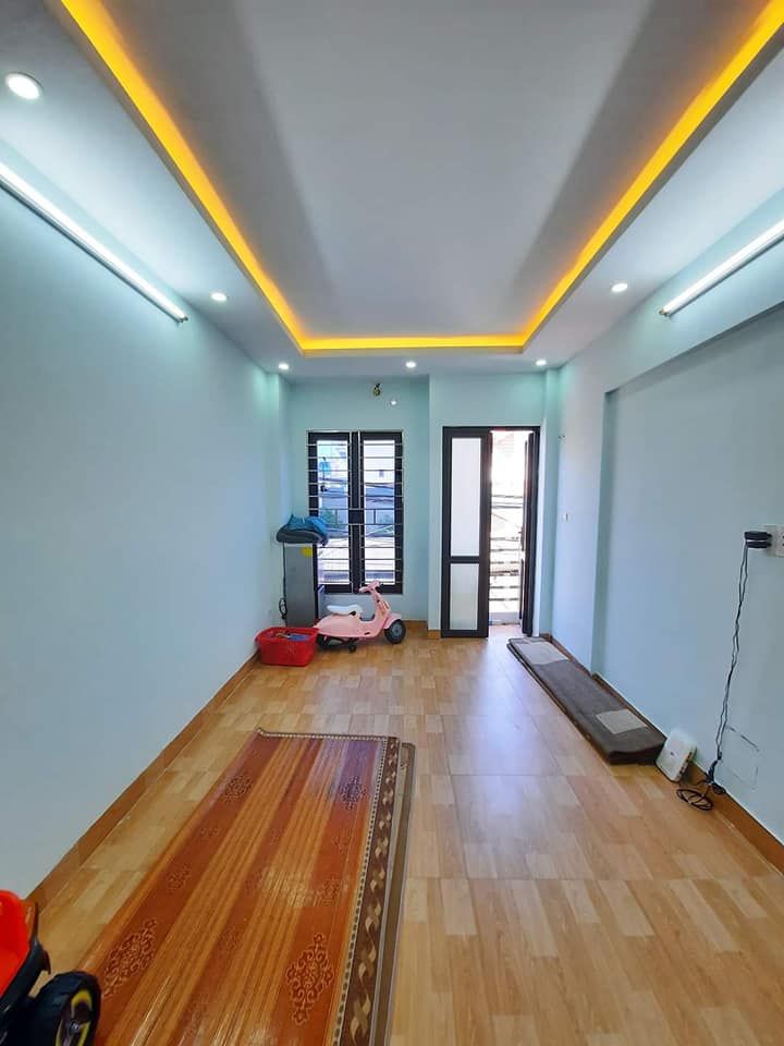 BÁN NHÀ ĐẸP MỚI GIÁP NHỊ HOÀNG MAI, Ô TÔ, NGÕ THÔNG, KINH DOANH DT 43M2, 5 TẦNG GIÁ NHỈNH 4 TỶ