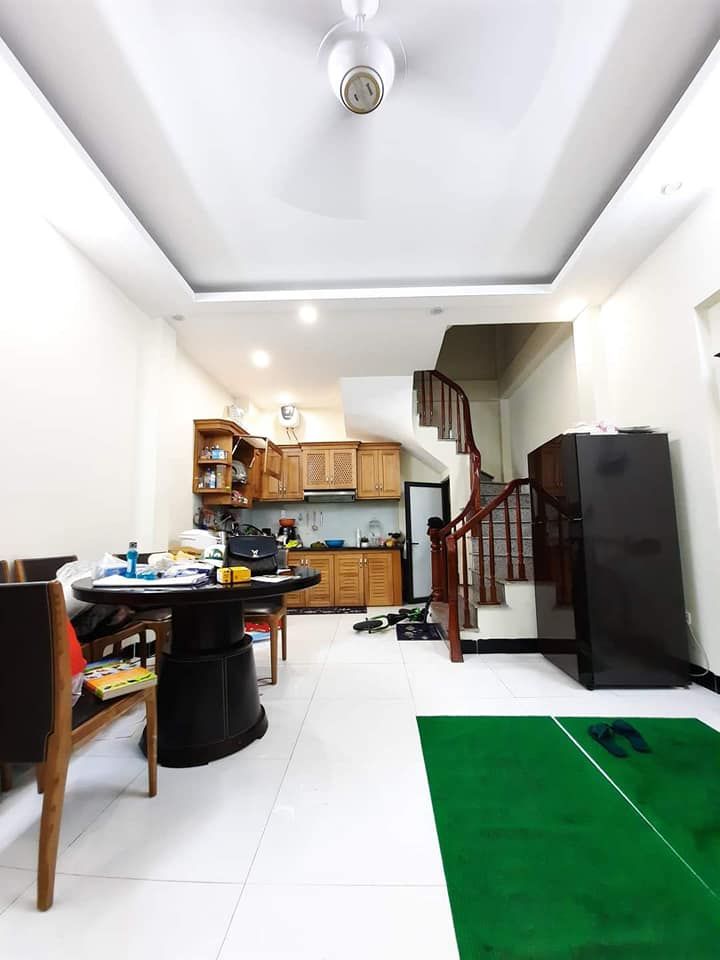 BÁN NHÀ ĐẸP LĨNH NAM HOÀNG MAI AN NINH, AN SINH DT 30M2, 5 TẦNG, MT 4,1M NHỈNH 3 TỶ