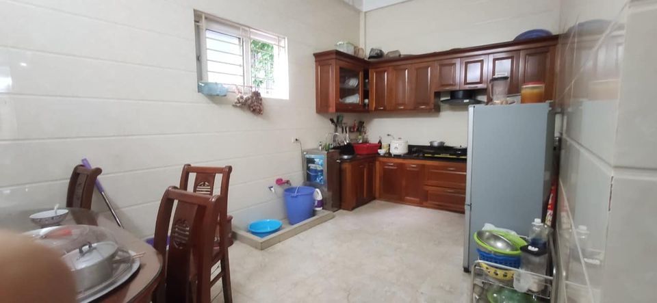 Bán nhà 3 tầng ngõ đường tuệ tĩnh.... Phường hà huy tập, gần bệnh viện y học cổ truyền..