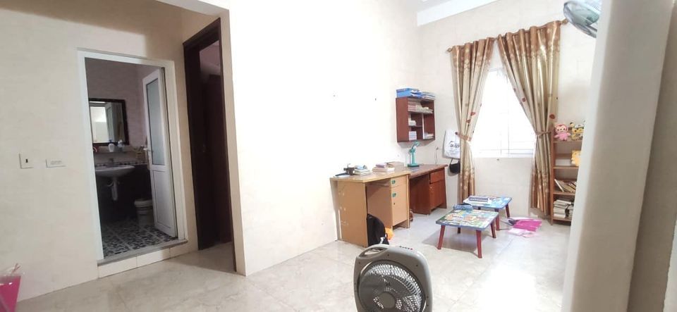 Bán nhà 3 tầng ngõ đường tuệ tĩnh.... Phường hà huy tập, gần bệnh viện y học cổ truyền..