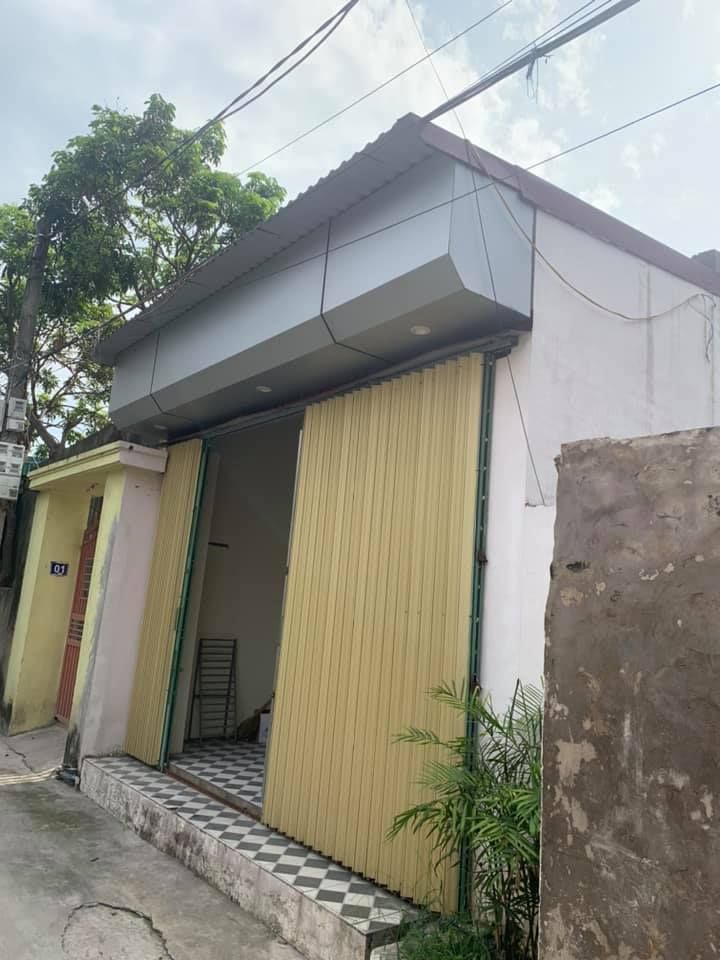 Bán nhà cấp 4 mới xây ở bích đào , mới tinh chỉ việc dọn về ở