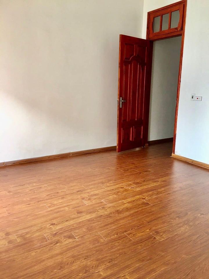 Bán nhà 3 tầng chính chủ đường Mỹ Sơn P Vĩnh Trại gần trường học gần chợ trục đường thuận tiện dân