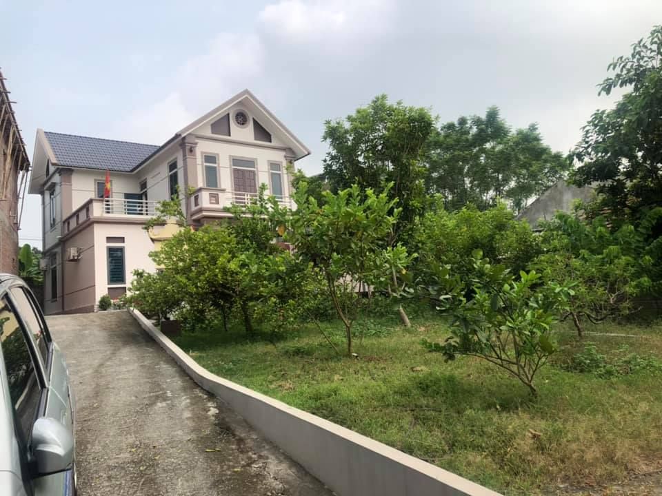 Vì chuyển đổi chỗ ở nên cần bán căn nhà Bt 2 tầng thuộc khu 4 Thanh Đình Việt Trì