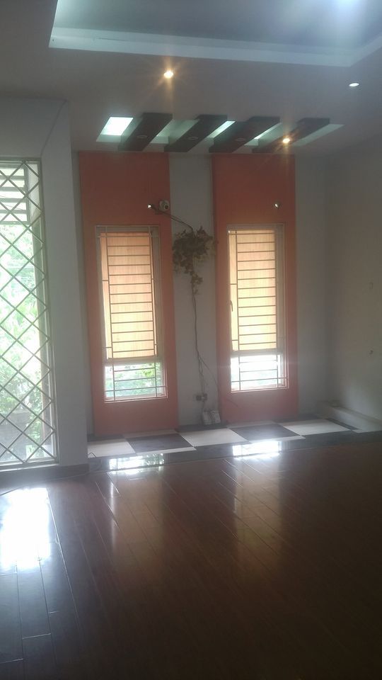 Chúng tôi được chủ nhà giao bán căn nhà 3 tầng xây 2015. Trưng Vương