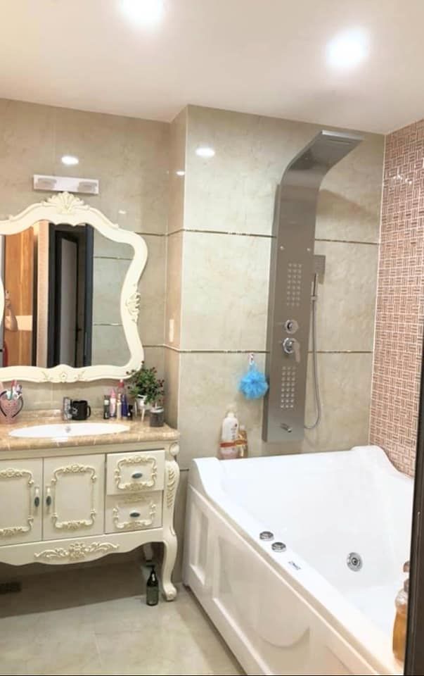 Bán Nhà đẹp 3 tầng - Full nội thất cao cấp - Mặt tiền Hải Châu.