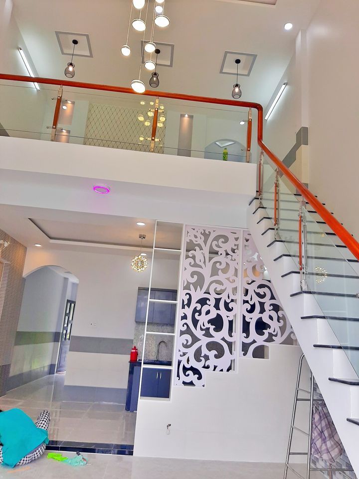 NHÀ GÁC LỬNG ĐẸP THIẾT KẾ THEO MẪU HIỆN ĐẠI NHÀ 2 MẶT TIỀN HẺM VỪA HOÀN THIỆN PHƯỜNG 2.