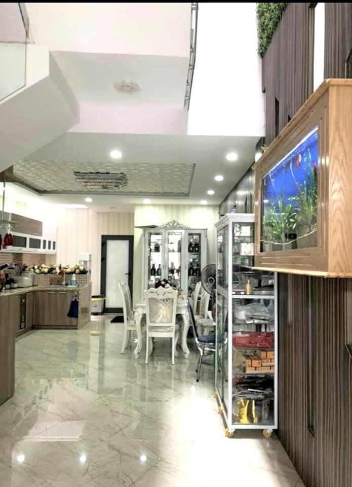Bán Nhà đẹp 3 tầng - Full nội thất cao cấp - Mặt tiền Hải Châu.