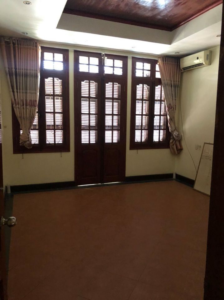 cần cho thuê nhà 4 tầng 60m2 1 sàn. nhà có 4 pn có sẵn điều hòa nóng lạnh ô tô đỗ cửa Hạ Long