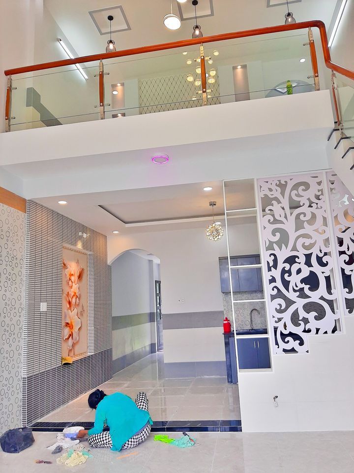 NHÀ GÁC LỬNG ĐẸP THIẾT KẾ THEO MẪU HIỆN ĐẠI NHÀ 2 MẶT TIỀN HẺM VỪA HOÀN THIỆN PHƯỜNG 2.