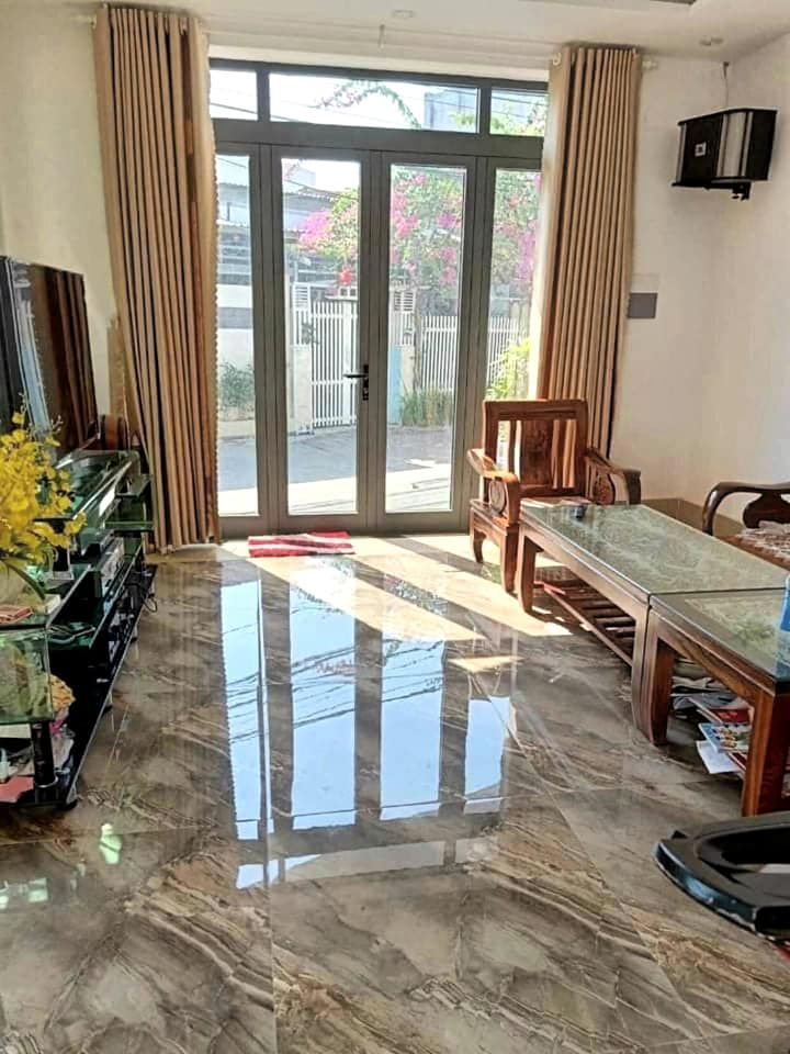 Chào bán nhà đẹp 2 tầng - 2 mặt kiệt ô tô né nhau - Cẩm Lệ