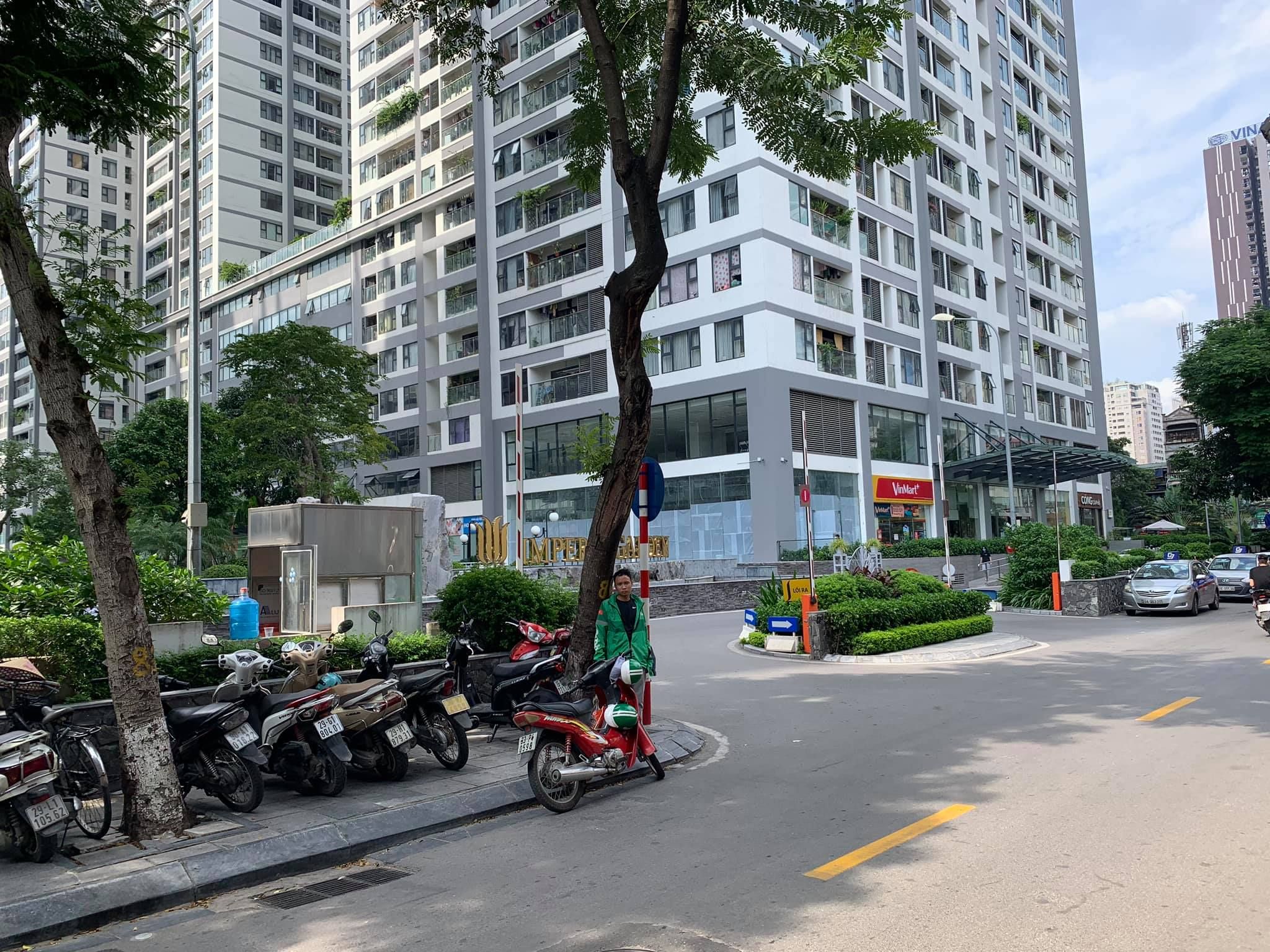 Cho thuê mặt bằng tại số 228 Nguyễn Huy Tưởng, Thanh Xuân, HN Mặt bằng nằm đối diện Imperial Garden
