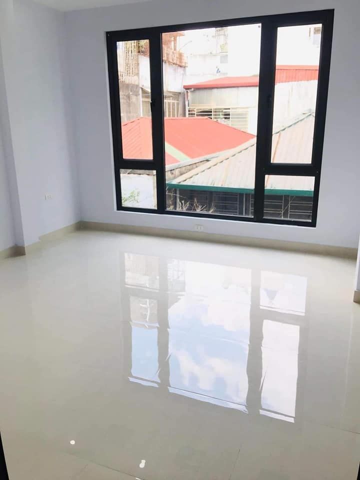 BÁN GẤP NHÀ MỚI ĐẸP KHƯƠNG TRUNG, LÔ GÓC, KINH DOANH TIỆN ÍCH DT 50M2,5 TẦNG GIÁ 4,75 TỶ NHÀ MỚI