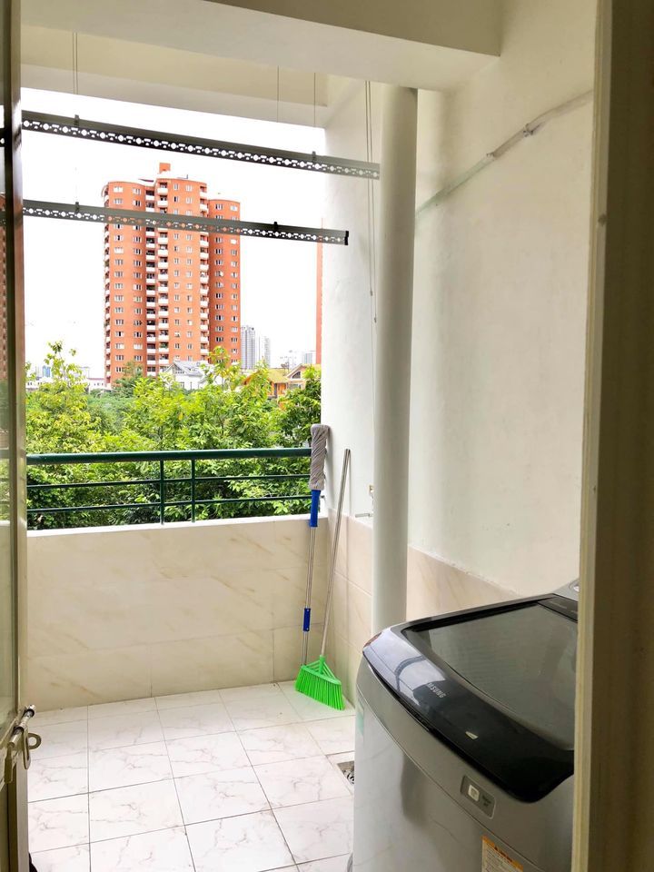 Cho thuê phòng cực đẹp trong CC - 3 PN ngõ 120 hoàng quốc việt điện nước giá dân - Phòng đầy đủ đồ