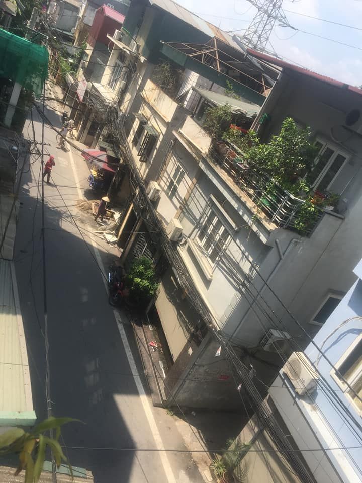 Bán nhà 5 tầng mặt Đường Nước Phần Lan, Ngõ 124 Âu Cơ, Tây Hồ, Hà Nội (đường lớn 2 ô tô tránh nhau)