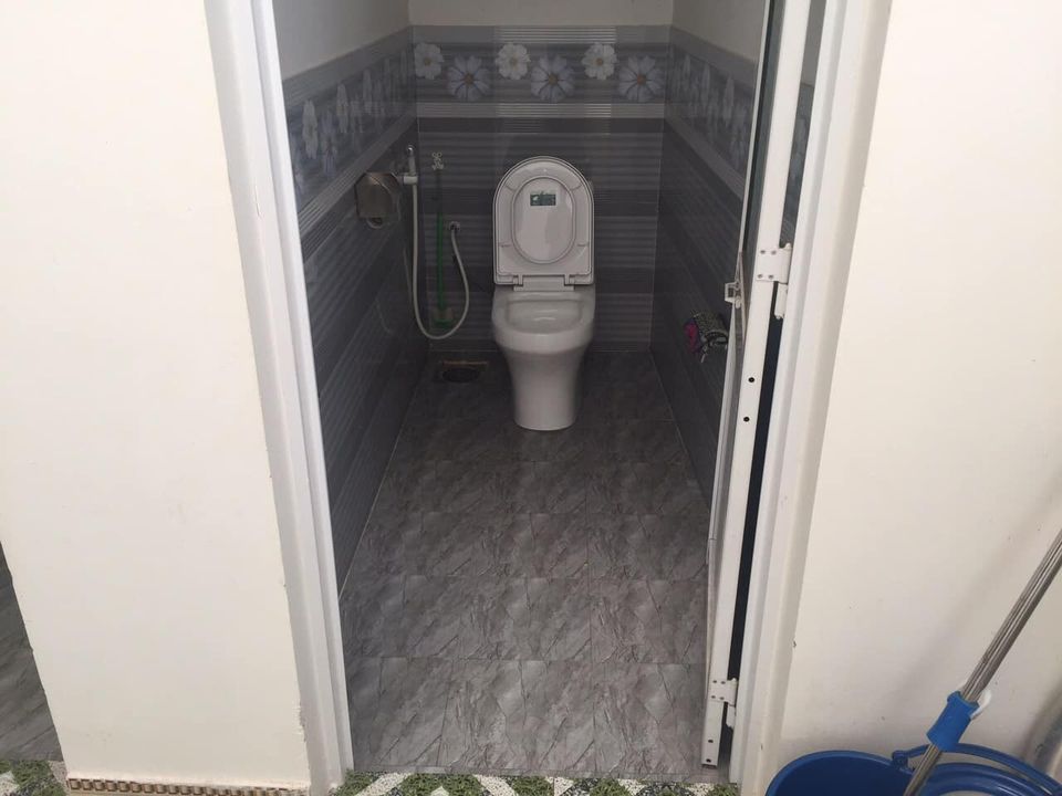Bán nhà hẻm 03/ Nguyễn Thiếp hẻm xe hơi đẹp nhà xây kiêng cố chỉ nhỉnh 1 tỷ. 5x20m full thổ cư
