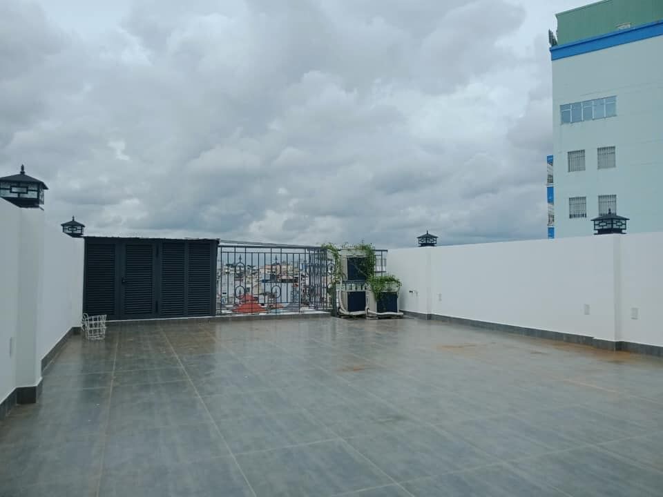 Cho thuê roofood , coffee beer, nhà hành mặt tiền Nguyễn Trọng tuyển Phú Nhuận - Diện tích : 6x 35m
